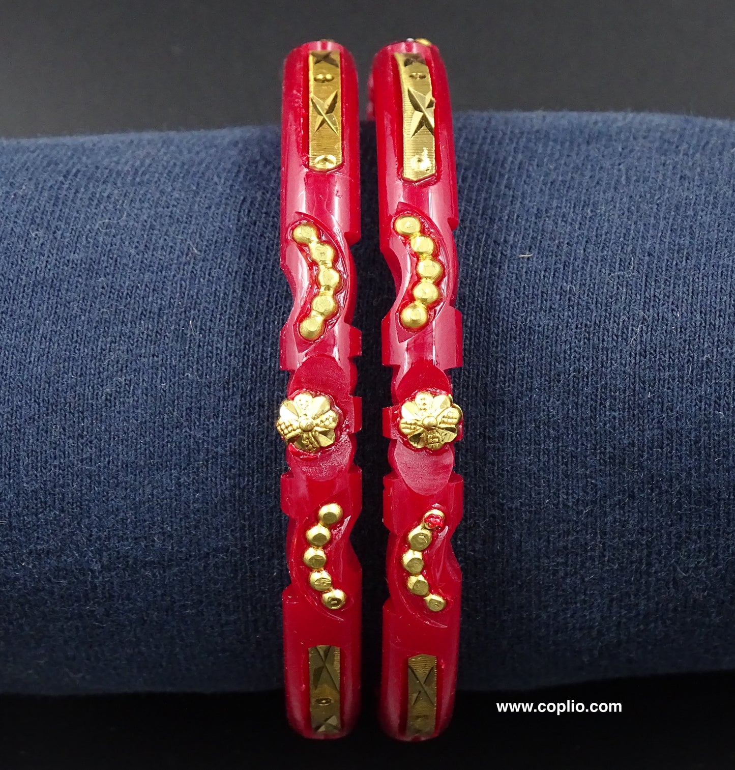 Red Pola Bangle, Gold Plated, Design: 8MM1S