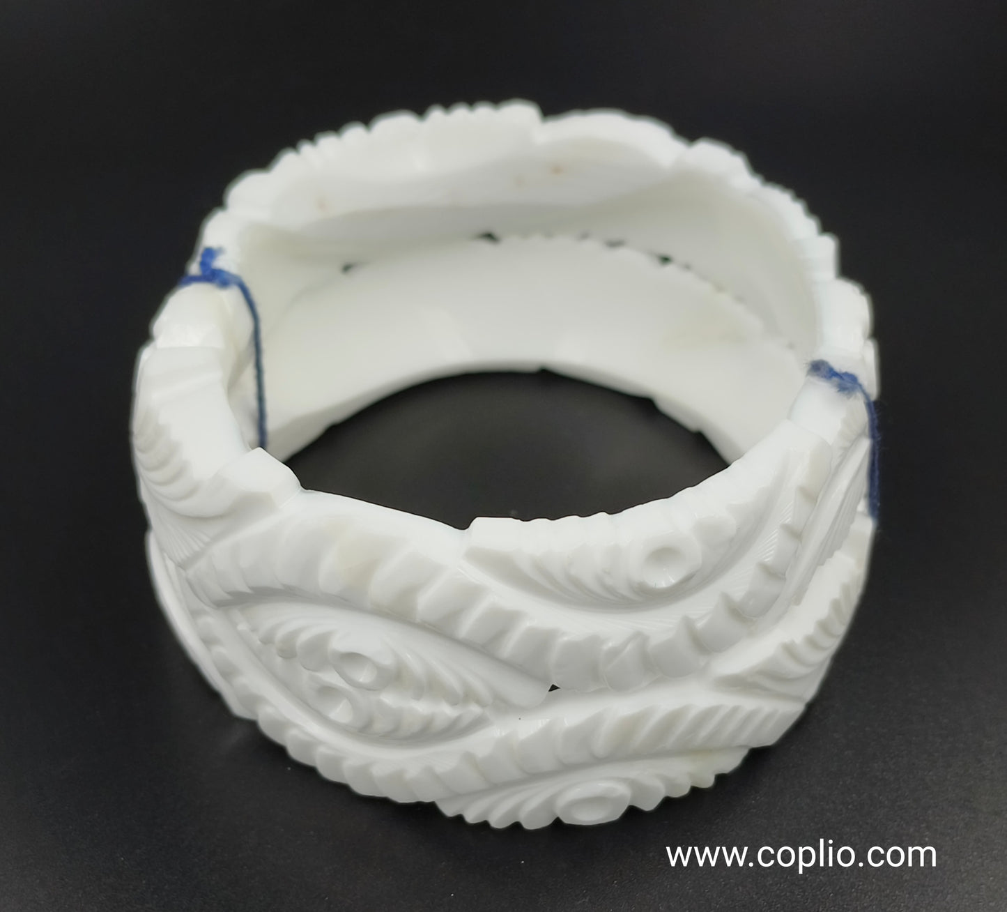 Centorganic Mota Sakha Bangle for women, Floral Design, One pair of thick conch shell bangle (Design Code: CMS03)