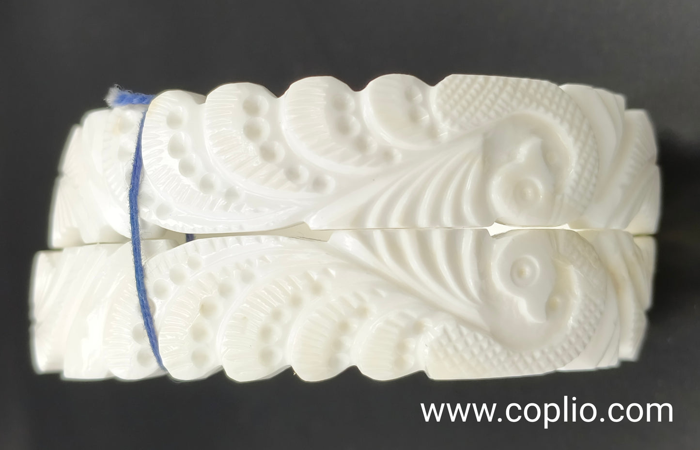 Centorganic Mota Sakha Bangle for women, Floral with Peacock Design, One pair of thick conch shell bangle (Design Code: CMS04)