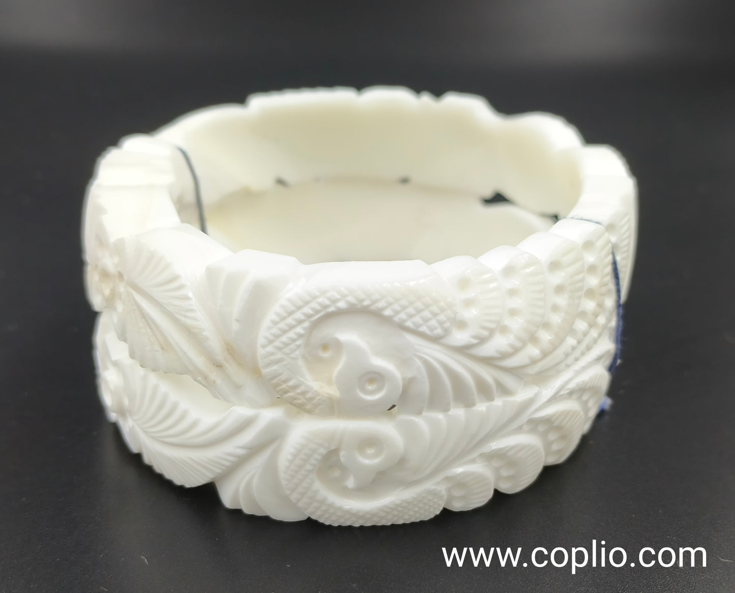 Centorganic Mota Sakha Bangle for women, Floral with Peacock Design, One pair of thick conch shell bangle (Design Code: CMS04)