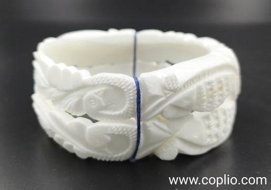 Centorganic Mota Sakha Bangle for women, Big fish with Peacock Design, One pair of thick conch shell bangle (Design Code: CMS05)