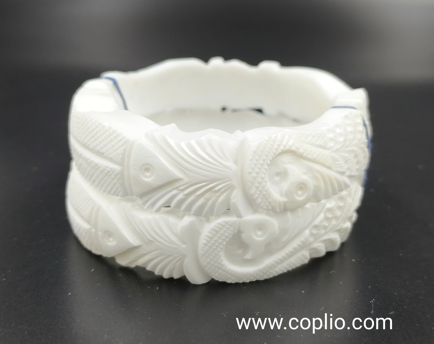 Centorganic Mota Sakha Bangle for women, Full Fish and Peacock Design, One pair of thick conch shell bangle (Design Code: CMS08)