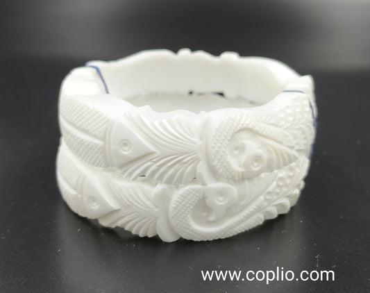 Centorganic Mota Sakha Bangle for women, Full Fish and Peacock Design, One pair of thick conch shell bangle (Design Code: CMS08)