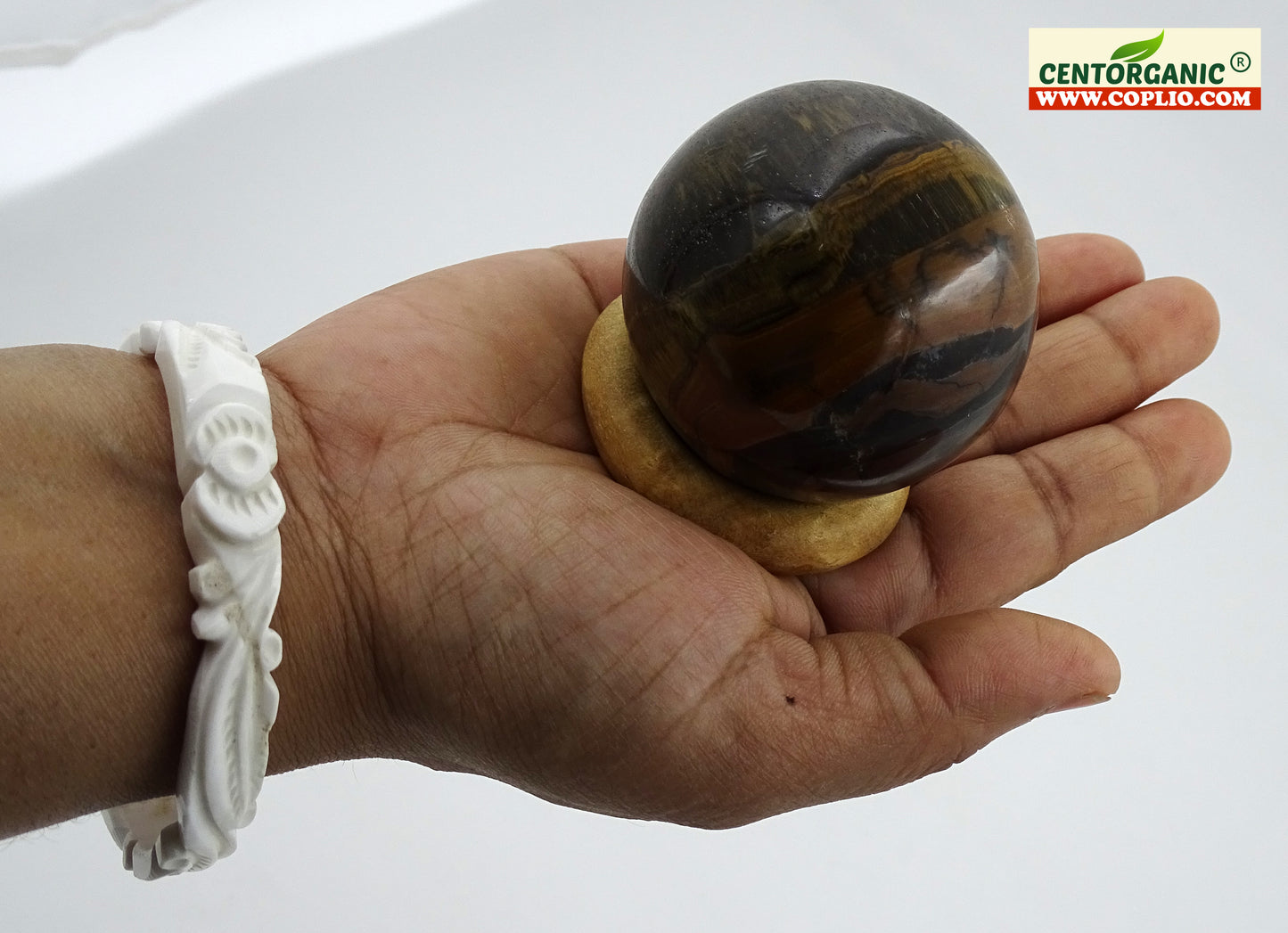 Centorganic Tiger's Eye Sphere Ball, Natural Tiger's Eye Crystal Polished Stones, Polished Reiki Crystal Ball, Tiger's Eye Healing Globe, Reiki semi-precious Stones Crystal 50mm Size (200-250 Gm Weight)