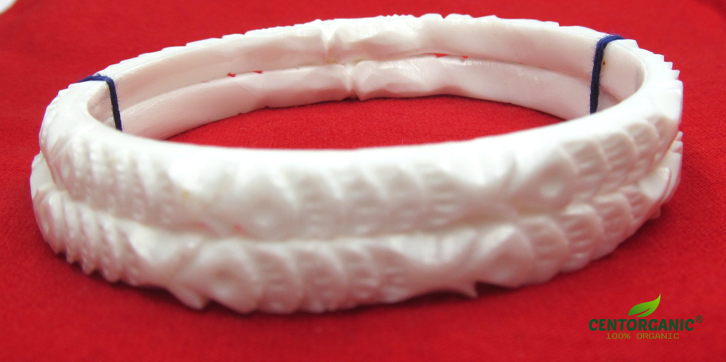 Centorganic bracelet sankha pola bangles for women, 1 pair of narrow sankha, 1 pair of red pola, 1 Sabitri noa, 1 Iron noa. (Design code: CSBM14)