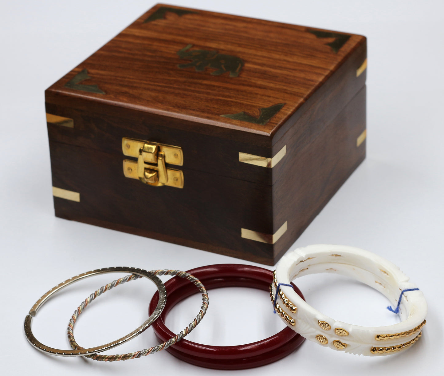 Centorganic Gold Plated sankha pola bangles for women, 1 pair of sankha, 1 pair of red pola, 2 iron noa, with free wooden jewellery box. (Design code: CSBM01)